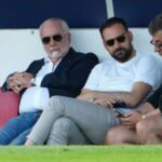 La diplomazia dell’attesa finisce in farsa: il Napoli di De Laurentiis e Manna rischia il blackout