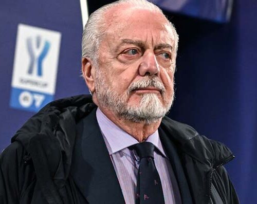 De Laurentiis e il paradosso Napoli: scudetti, maglie “pezzotte” e l’etica del Centenario