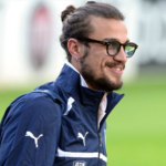 Ex calciatore Osvaldo ricoverato in terapia intensiva in prognosi riservata